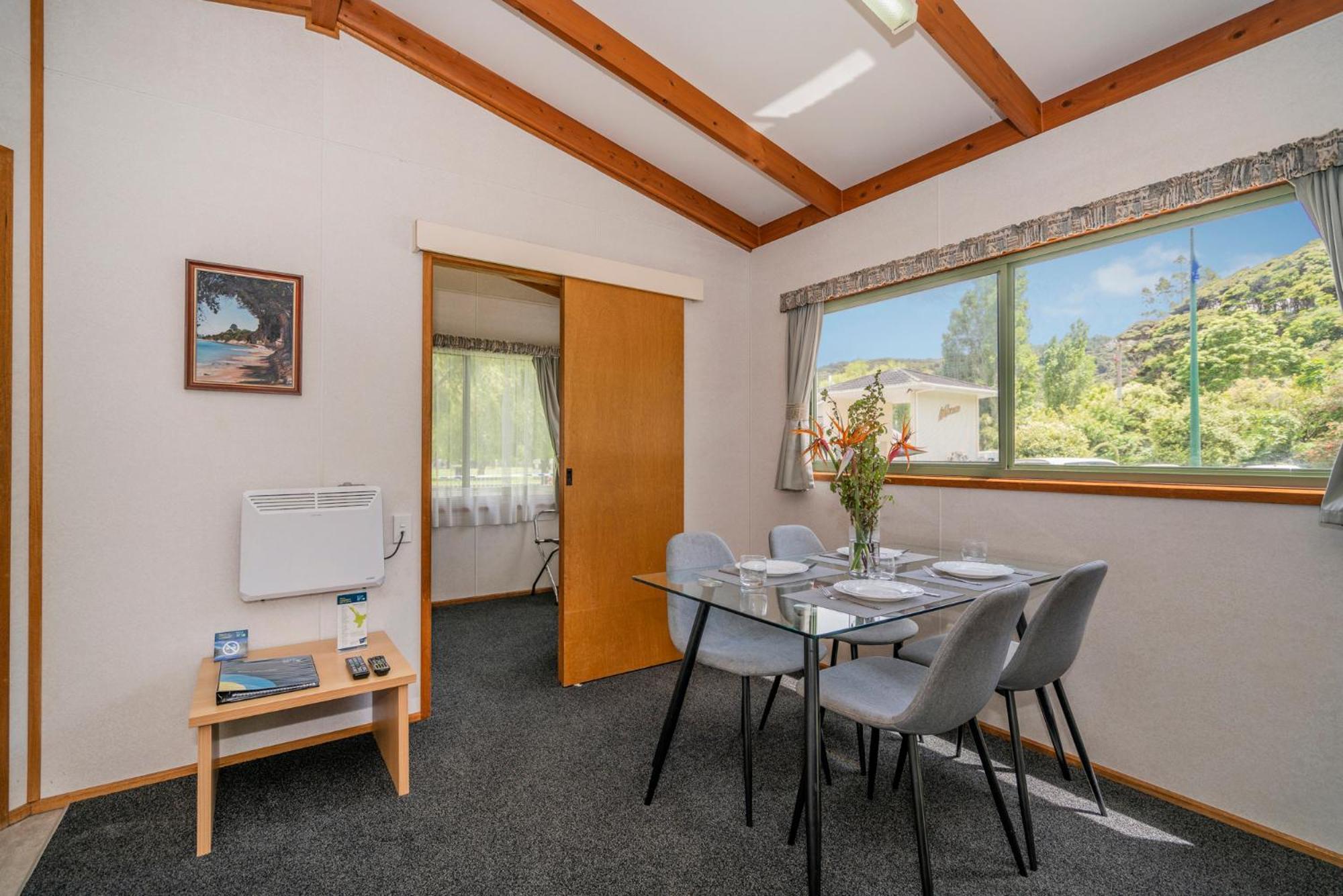 Coromandel Shelly Beach Top 10 Holiday Park Eksteriør billede