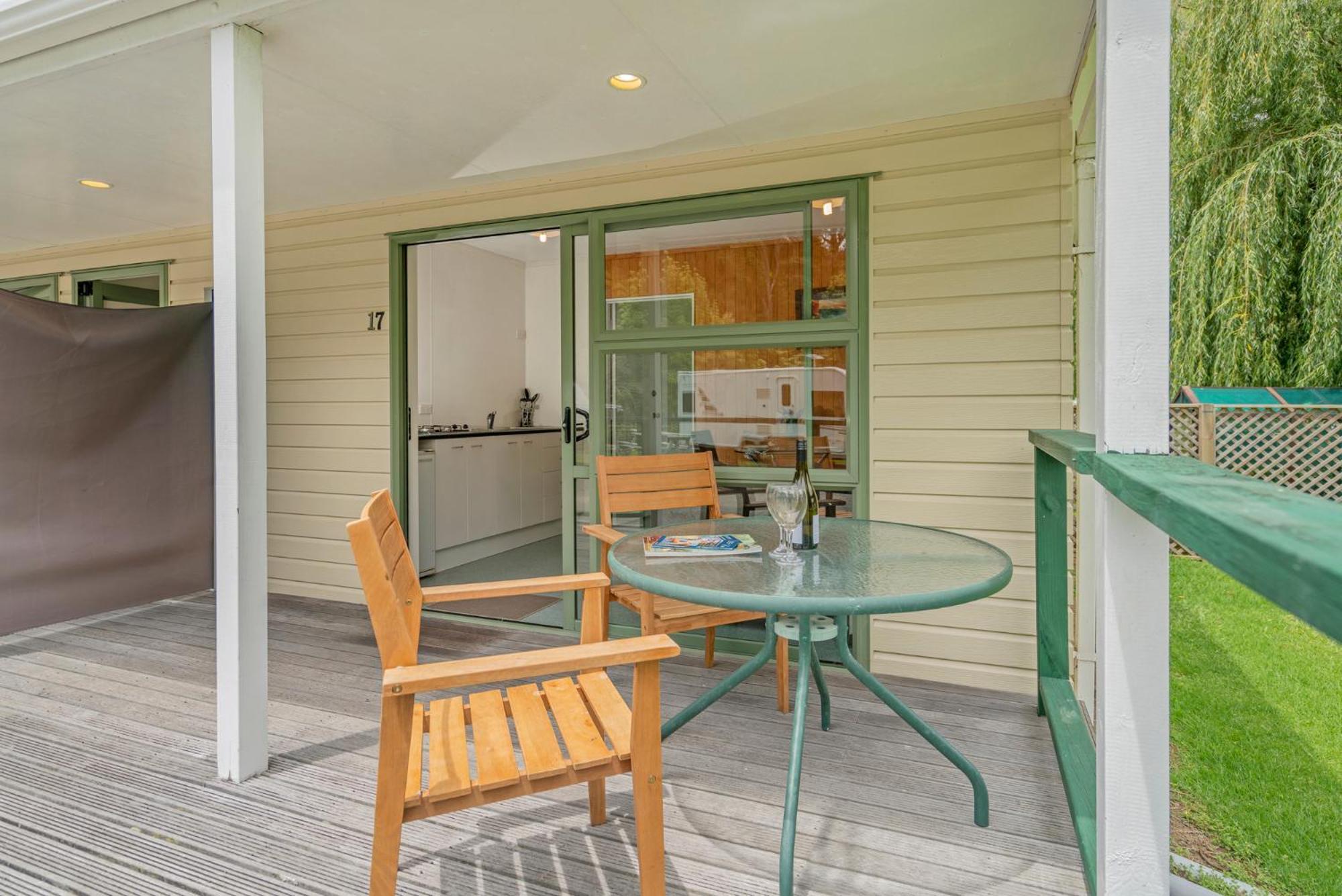 Coromandel Shelly Beach Top 10 Holiday Park Værelse billede